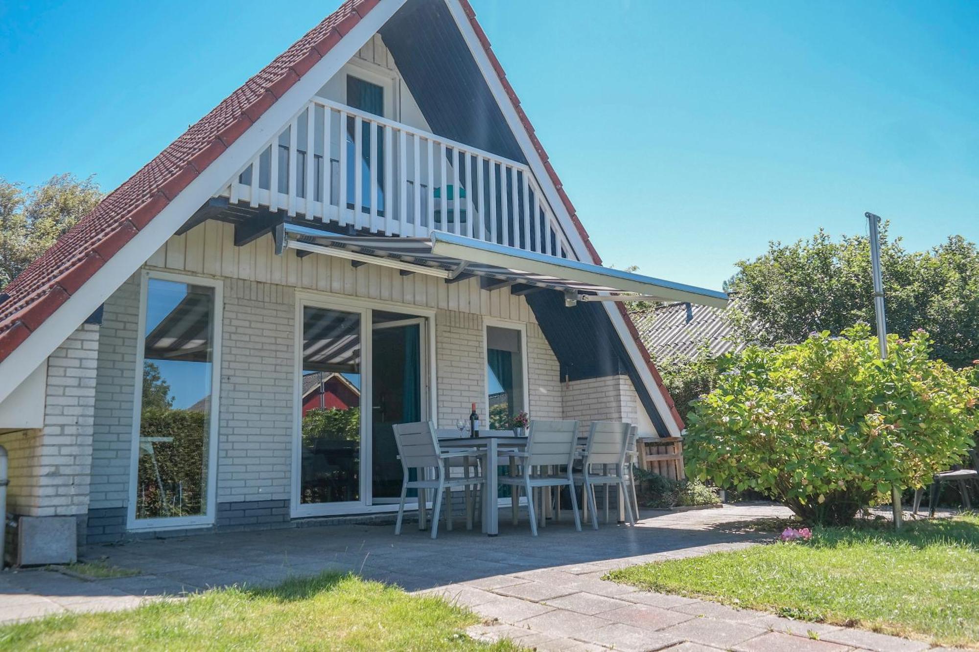 Merle 6 Pers Modern With Private Fenced Garden Anjum